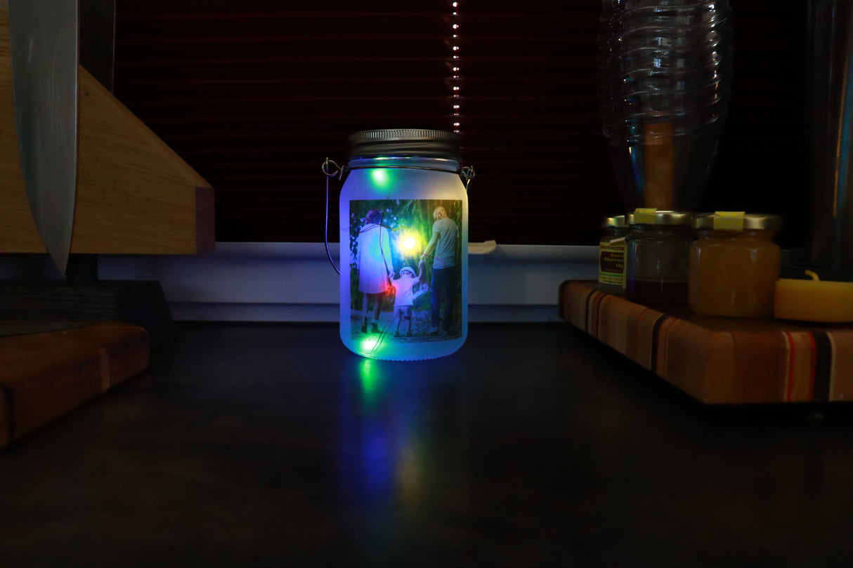 Leuchtglas mit Metallgriff